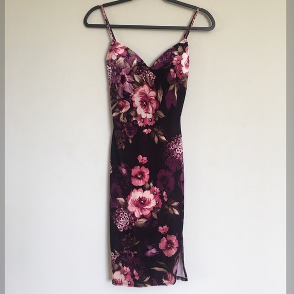 Floral mini dress - Picture 2 of 3